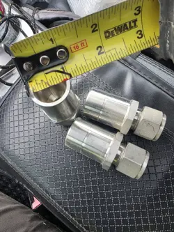 SWAGELOK FITTINGS LOT