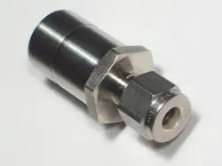 1 - SWAGELOK STAINLESS STEEL TUBE REDUCER, 1/4
