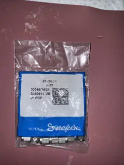 *BRAND NEW* BAG OF 20 SWAGELOK SS-202-1 NUT 1/8