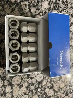 10X NEW SWAGELOK STAINLESS STEEL ELBOW UNION FITTING, 3/4