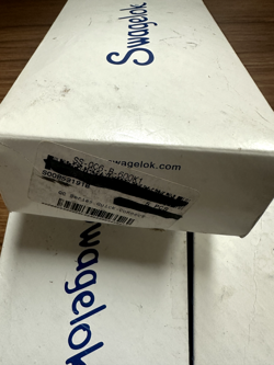 1PCS SWAGELOK SS-QC6-B-600K1 STEEL INSTRUMENTATION QUICK CONNECT