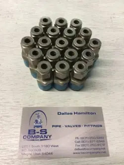 SWAGELOK SS-400-1-6 STAINLESS STEEL TUBE FITTING, MALE CONNECTOR, 1/4