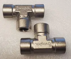 NEW SWAGELOK SS-8-T STAINLESS STEEL PIPE TEE FITTING, 1/2