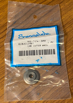 MS-TC-308 SWAGELOK