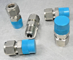 SWAGELOK SS-810-1-6 TUBE FITTING 1/2