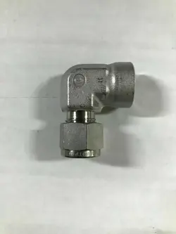 ELBOW SS-600-8-2