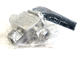 NEW SWAGELOK SS-45XS8 VALVE SS45XS8