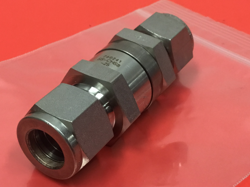 SWAGELOK - P/N: SS-CHS8-25 - CHECK VALVE - NEW