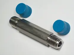 1 - SWAGELOK STAINLESS STEEL 3