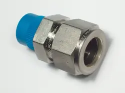 1- SWAGELOK STAINLESS STEEL CONNECTOR, 5/8