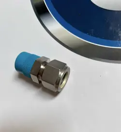 1PC SWAGELOK SS-1010-1-8 CARD PIPE JOINT