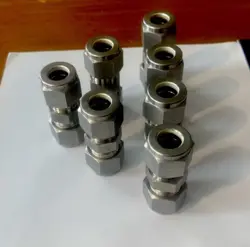 7PC- SWAGELOK STAINLESS STEEL UNION FITTING, 3/8