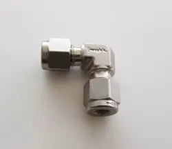 CONNECTOR 1/4
