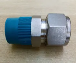 NEW SWAGELOK STAINLESS STEEL FITTING, 5/8