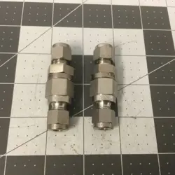 SWAGELOK STAINLESS STEEL POPPET CHECK VALVE (LQS04L)