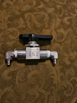 SWAGELOK P.N.: SS-43GF4 SERIES 2-WAY, 1/4 FNPT,  SS-316 BALL VALVE!