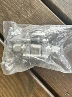 SWAGELOK SS63TS8 3 PIECE BALL VALVE