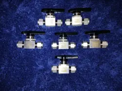 (6) NEW SWAGELOK SS-43GS6 STAINLESS STEEL VALVES