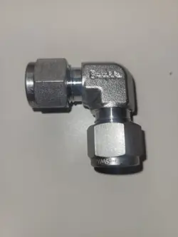 SWAGELOK SS-600-9, 3/8