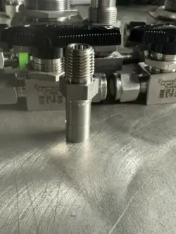 ?SWAGELOK SS-600-R-8BT, SST, BORED-THROUGH REDUCER, 1/4 IN TUBE OD X 1/4 IN?