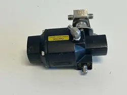 U2/1:  WHITEY 131SR SPRING RETURN ACTUATOR W/ SWAGELOK SS-43GS4 VALVE
