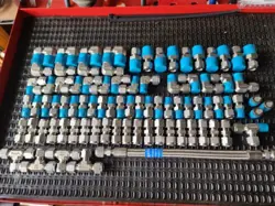 SWAGELOK STAINLESS STEEL COMPRESSION FITTING LOT 316 SS 88 PIECE LOT