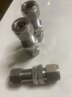 UNION 1/2