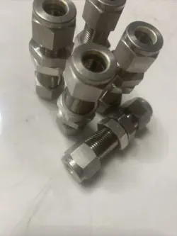 TUBE SS-600-61