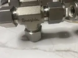 LOT-4 SWAGELOK