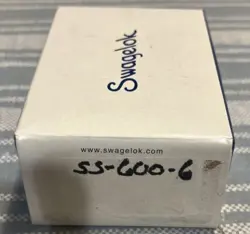 1SWAGELOK SS-600-6 UNION FITTING, 3/8