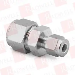 SWAGELOK SS-1010-6-8 / SS101068 (NEW IN BOX)