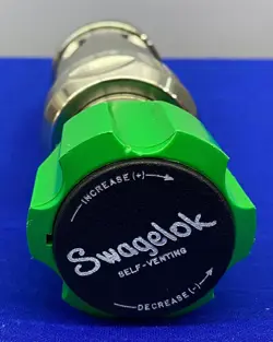 SWAGELOK  KCY1JRF412C20000 SS REGULATOR SELF VENTING HP MAX 3600 PSIG