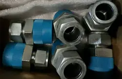 SWAGELOK S-1210-1-16 MALE CONNECTOR 3/4