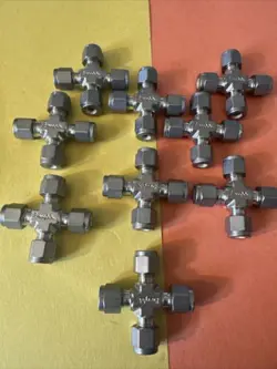 SWAGELOK FITTINGS SS-400-4 QTY 9