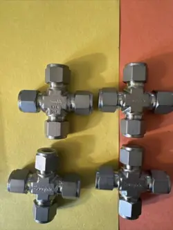 SWAGELOK FITTINGS SS-810-4 QTY 4 PCS IN LOT