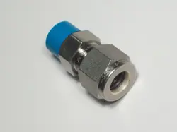 1 - SWAGELOK STAINLESS STEEL CONNECTOR, 3/8