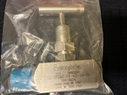 SWAGELOK SS-5PDM8-F8-KZ-SG-TR RISING PLUG SCREWED - BONNET NEEDLE VALVES (2 PCS)