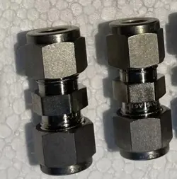 SWAGELOK SS4006 1/4 INCH UNION TUBE FITTING