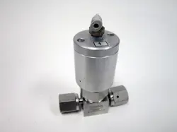 SWAGELOK 6LVV-DPFR4-P1-C DIAPHRAGM-SEALED VALVE 1/4