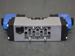 DOUBLE SOLENOID VALVE
