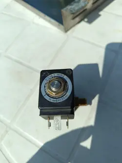 VALVE 10
