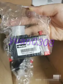 NEW PARKER VE13-ESC042C2 PNEUMATIC VALVE DHL FAST DELIVERY