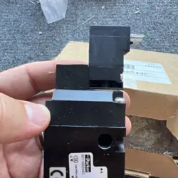 VALVE 1/4 IN