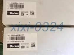 C032CA00121217N10 PLUG IN