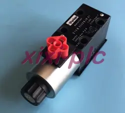1 PCS NEW  PARKER  D1VW020BNJW91  ELECTROMAGNETIC DIRECTIONAL VALVE DHL SHIPPING
