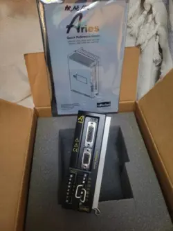 AXIS 200W