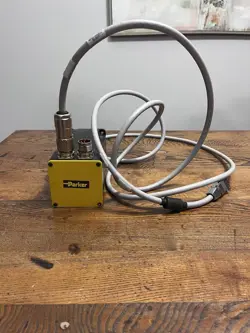 MOTOR. SERVO