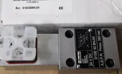 NEW PARKER D1SE30BNJW SOLENOID VALVE