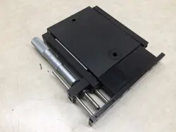 DIVISION LINEAR POSITIONER