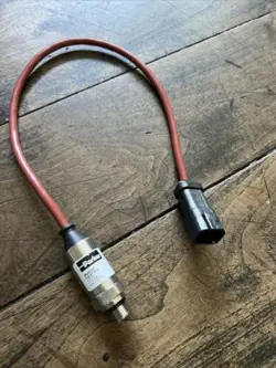 PRESSURE SENSORS 2820008